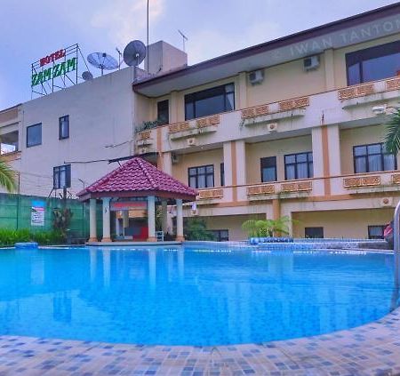 Zamzam Hotel&Resort Batu  Exterior foto