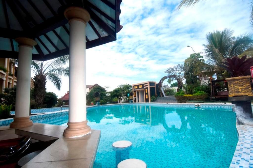 Zamzam Hotel&Resort Batu  Exterior foto